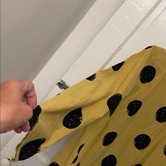 Yellow Polka Dot Button-Up Shirt - Picture 6 of 7
